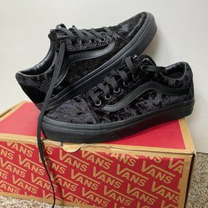 Black Old Skool Velvet Vans